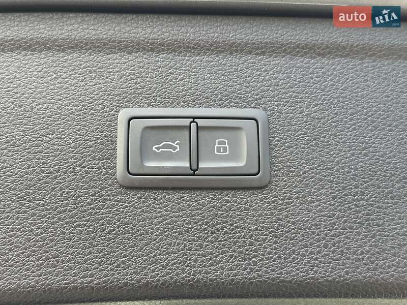Внедорожник / Кроссовер Audi Q5 2020 в Львове
