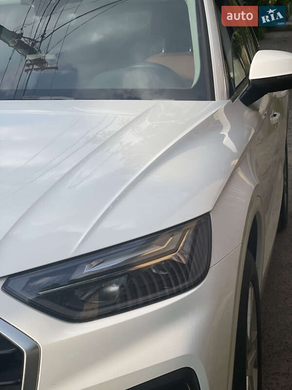 Внедорожник / Кроссовер Audi Q5 2021 в Киеве
