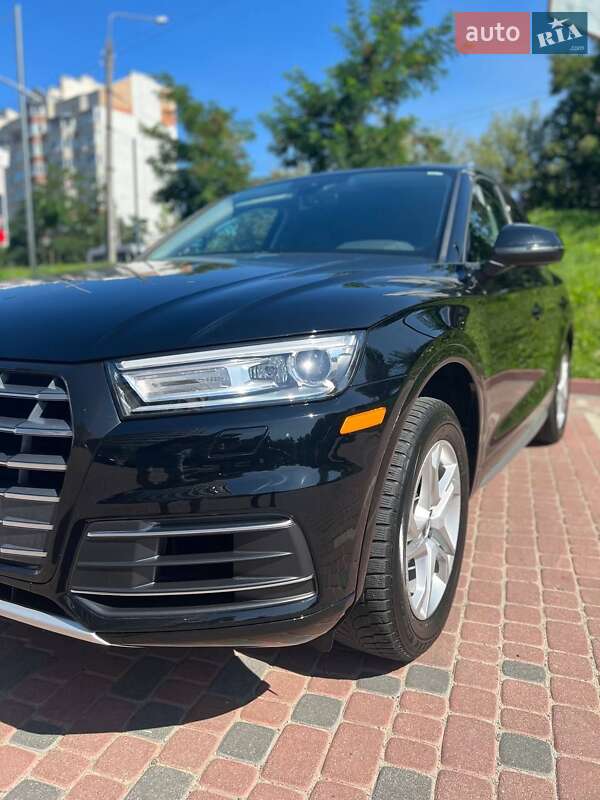 Внедорожник / Кроссовер Audi Q5 2018 в Ивано-Франковске фото 3 Внедорожник / Кроссовер Audi Q5 2018 в Ивано-Франковске