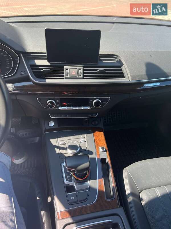 Внедорожник / Кроссовер Audi Q5 2018 в Ивано-Франковске фото 21 Внедорожник / Кроссовер Audi Q5 2018 в Ивано-Франковске