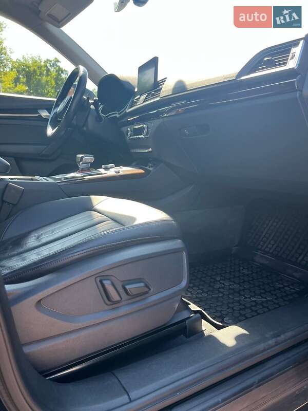 Внедорожник / Кроссовер Audi Q5 2018 в Ивано-Франковске фото 34 Внедорожник / Кроссовер Audi Q5 2018 в Ивано-Франковске