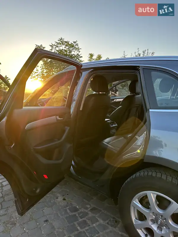 Audi Q5 2016 VIN WAUZZZ8R1GA106396 фото оголошення 6 з 57