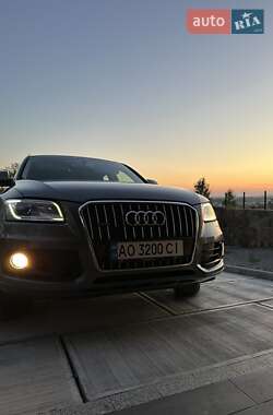 Внедорожник / Кроссовер Audi Q5 2016 в 