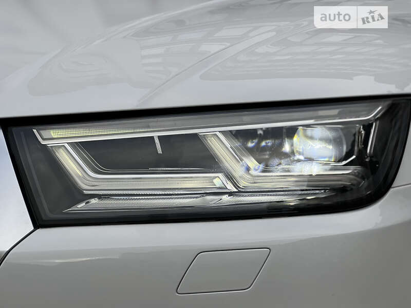 Позашляховик / Кросовер Audi Q5 2017 в Івано-Франківську