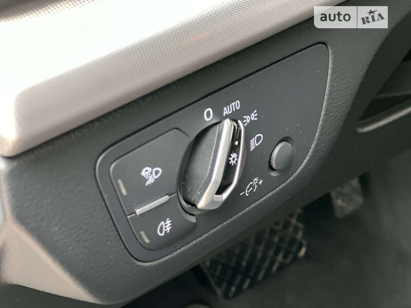 Позашляховик / Кросовер Audi Q5 2017 в Івано-Франківську