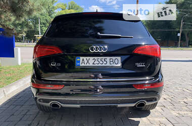 Внедорожник / Кроссовер Audi Q5 2016 в 
