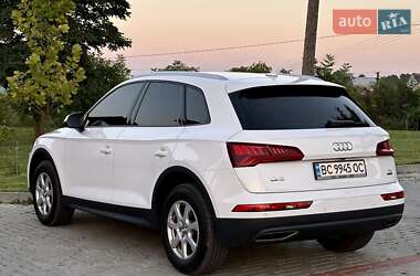 Внедорожник / Кроссовер Audi Q5 2018 в Золочеве