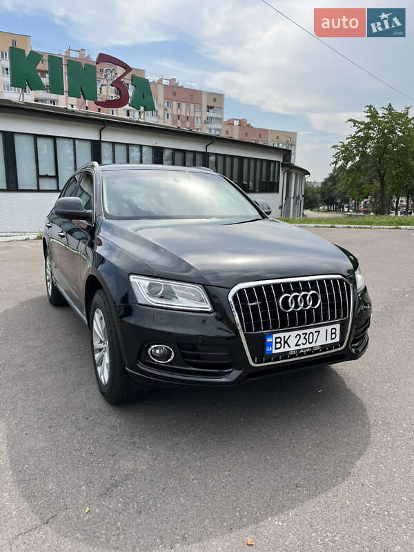 Внедорожник / Кроссовер Audi Q5 2014 в 