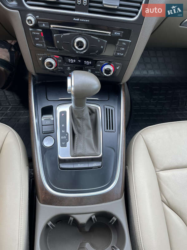 Внедорожник / Кроссовер Audi Q5 2014 в Ровно
