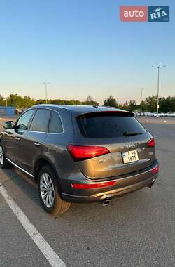 Внедорожник / Кроссовер Audi Q5 2015 в 