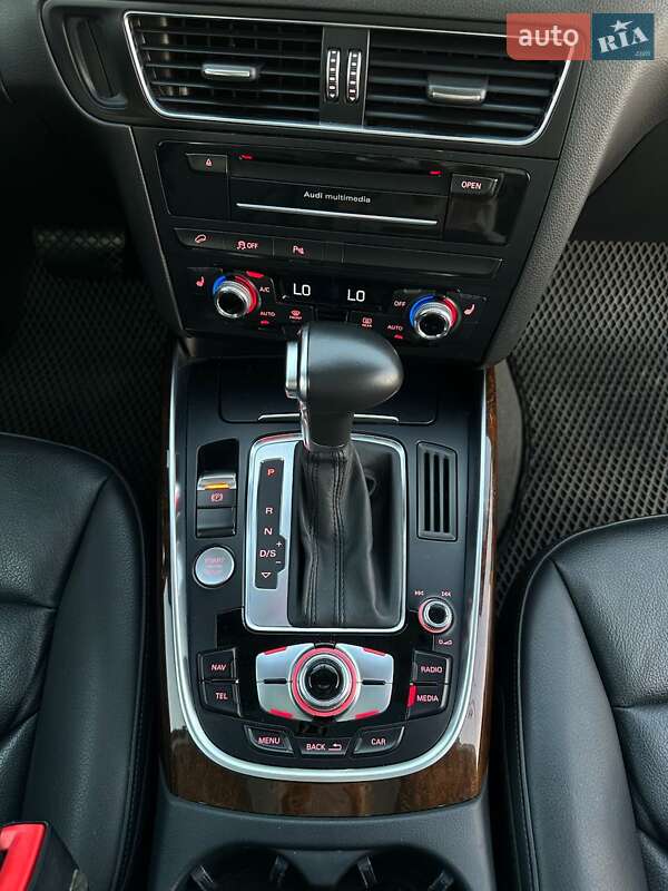 Позашляховик / Кросовер Audi Q5 2015 в Дніпрі