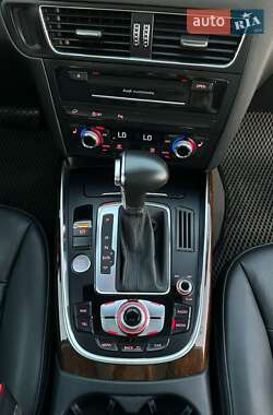 Внедорожник / Кроссовер Audi Q5 2015 в 