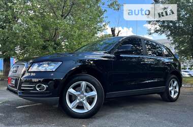 Внедорожник / Кроссовер Audi Q5 2016 в 