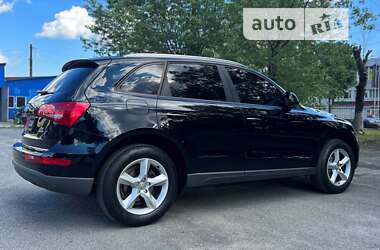 Внедорожник / Кроссовер Audi Q5 2016 в 