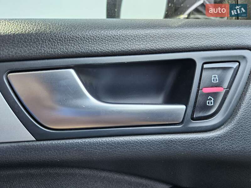 Внедорожник / Кроссовер Audi Q5 2016 в Черновцах