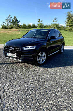 Позашляховик / Кросовер Audi Q5 2018 в Дніпрі