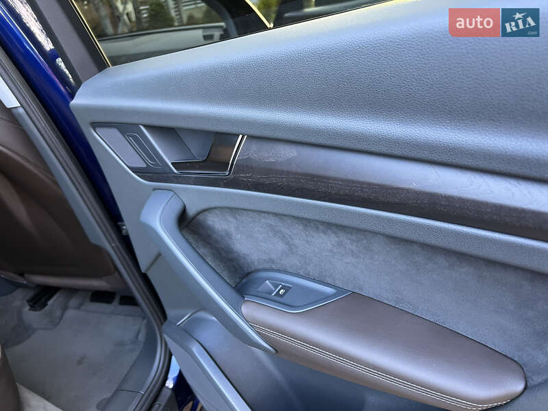 Позашляховик / Кросовер Audi Q5 2018 в Одесі