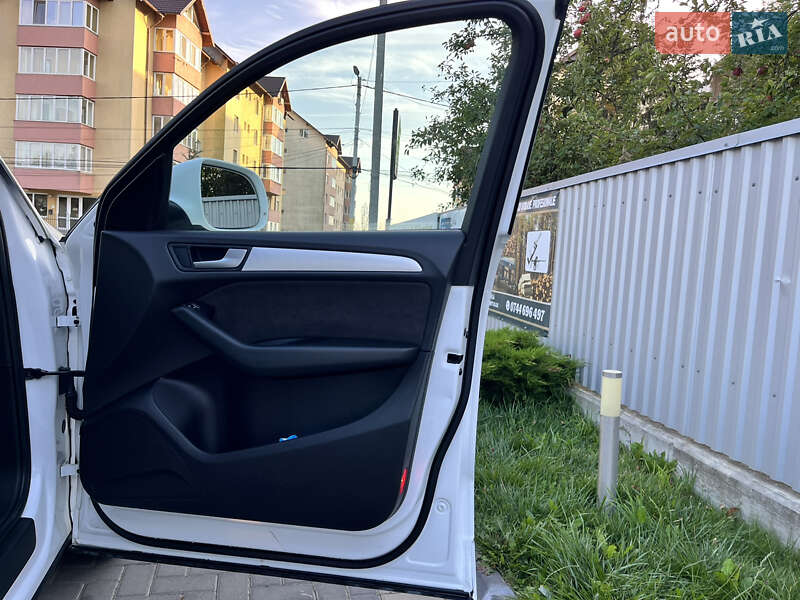 Внедорожник / Кроссовер Audi Q5 2013 в Черновцах