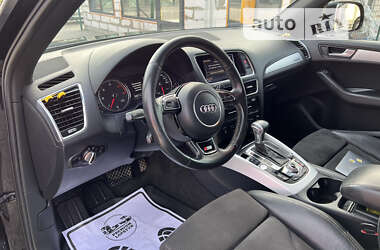 Внедорожник / Кроссовер Audi Q5 2016 в 
