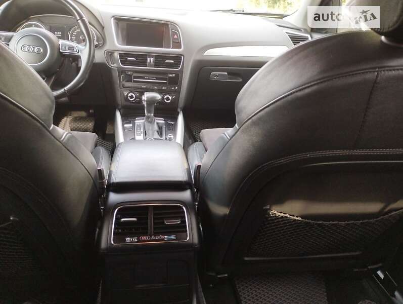 Внедорожник / Кроссовер Audi Q5 2012 в Калуше
