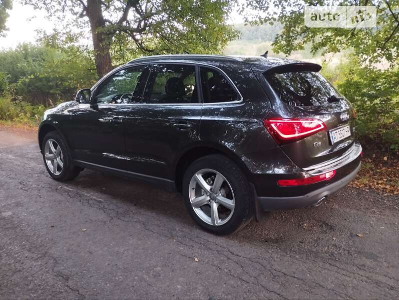 Внедорожник / Кроссовер Audi Q5 2012 в Калуше