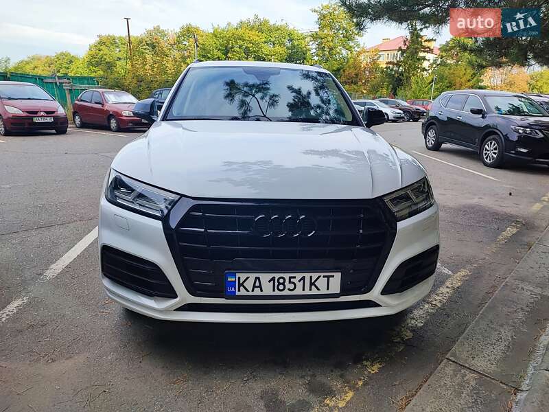 Внедорожник / Кроссовер Audi Q5 2017 в Борисполе