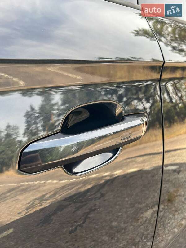 Внедорожник / Кроссовер Audi Q5 2018 в Смеле