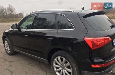 Позашляховик / Кросовер Audi Q5 2009 в 