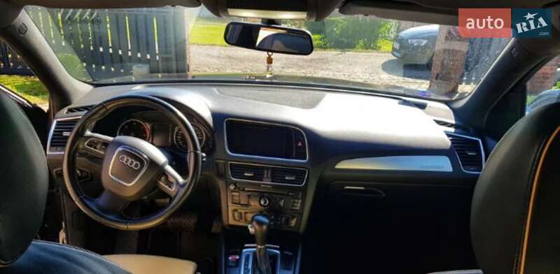 Позашляховик / Кросовер Audi Q5 2010 в Запоріжжі