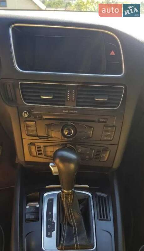 Позашляховик / Кросовер Audi Q5 2010 в Запоріжжі