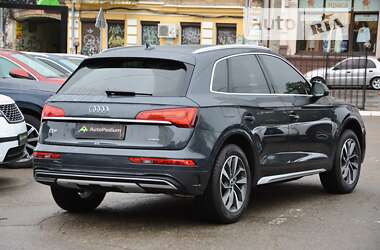 Внедорожник / Кроссовер Audi Q5 2021 в 