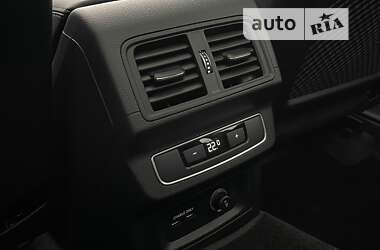 Внедорожник / Кроссовер Audi Q5 2021 в 