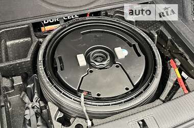 Внедорожник / Кроссовер Audi Q5 2021 в 