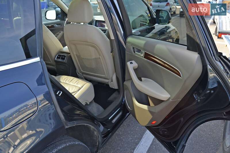 Позашляховик / Кросовер Audi Q5 2012 в Черкасах