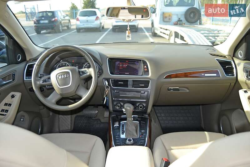 Позашляховик / Кросовер Audi Q5 2012 в Черкасах