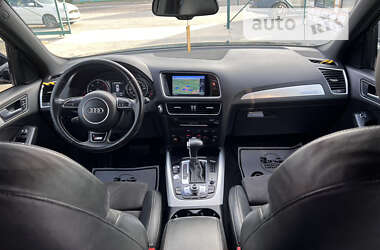 Позашляховик / Кросовер Audi Q5 2016 в 