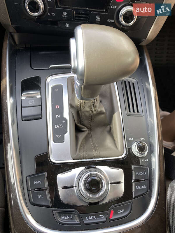 Внедорожник / Кроссовер Audi Q5 2012 в Днепре