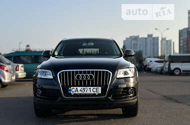 Внедорожник / Кроссовер Audi Q5 2016 в 