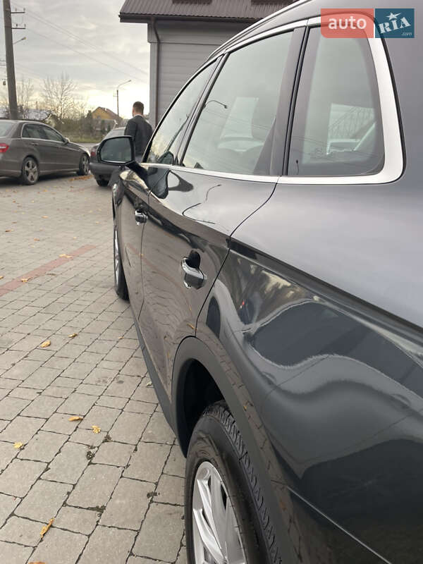 Внедорожник / Кроссовер Audi Q5 2019 в Ивано-Франковске