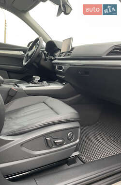 Позашляховик / Кросовер Audi Q5 2019 в Івано-Франківську