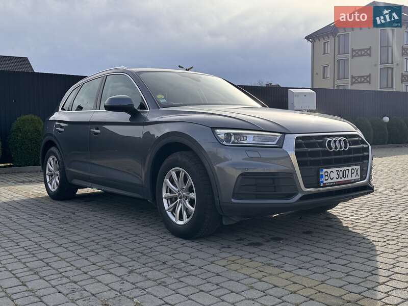 Внедорожник / Кроссовер Audi Q5 2020 в Львове