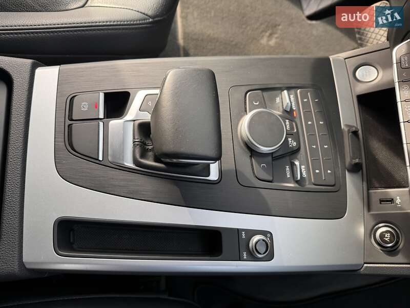 Внедорожник / Кроссовер Audi Q5 2020 в Львове