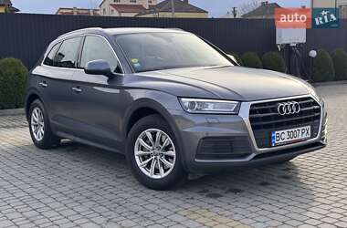 Позашляховик / Кросовер Audi Q5 2020 в Львові