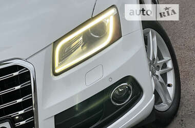 Внедорожник / Кроссовер Audi Q5 2012 в 