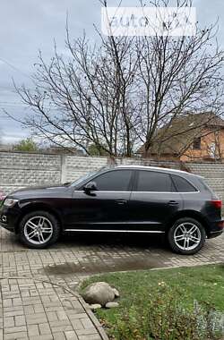 Позашляховик / Кросовер Audi Q5 2014 в Луцьку