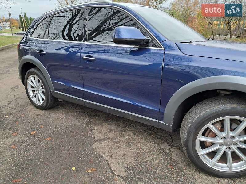 Внедорожник / Кроссовер Audi Q5 2016 в Ровно