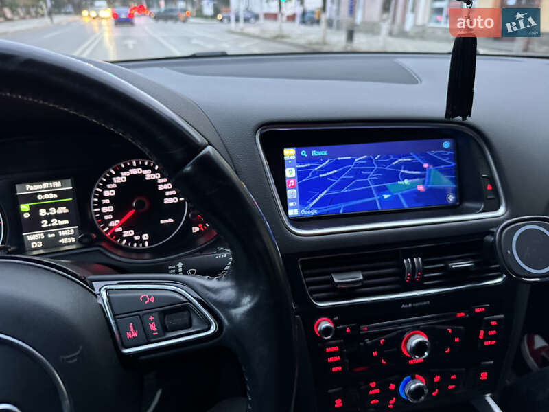 Внедорожник / Кроссовер Audi Q5 2013 в Черновцах