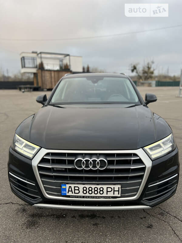 Внедорожник / Кроссовер Audi Q5 2017 в Виннице