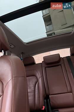 Внедорожник / Кроссовер Audi Q5 2012 в 