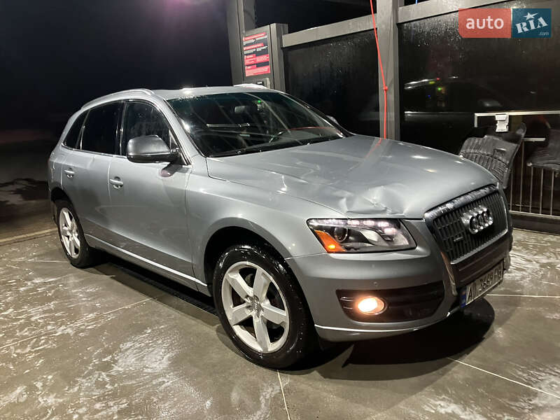 Внедорожник / Кроссовер Audi Q5 2010 в Дрогобыче
